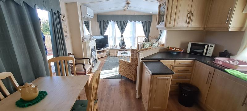 Foto 1c1973c7-9a73-48ef-869d-71bcdc024e59. Casa preciosa casa prefabricada completamente equipada en Maello