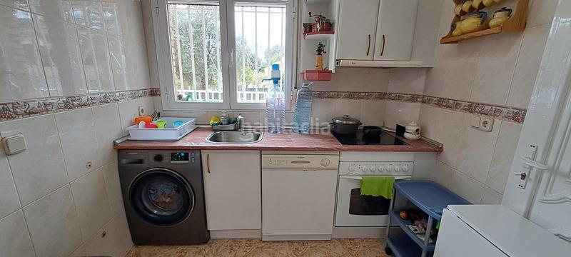 Foto d9782d0c-6849-4092-83d0-9482f458be9d. Chalet with fireplace parking in Ituero y Lama