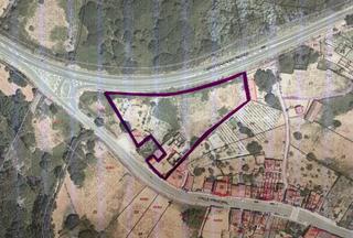 Terreny residencial  Rúa principal