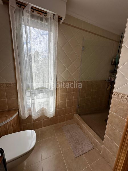 Foto 45ef7d2f-8eaa-49ee-977e-ea21d2f76eb5. Xalet amb calefacció aparcament piscina a Carballiño (O)
