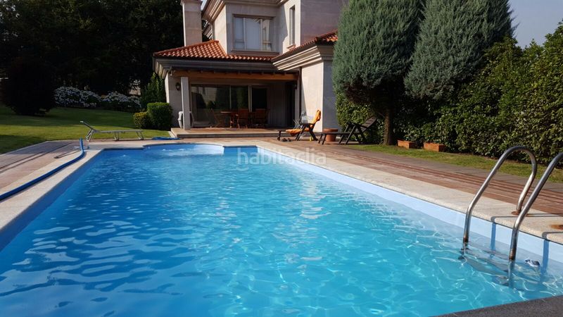 Foto 73bdbbd2-9c3e-49ba-a3c2-da36ca4e3385. Xalet amb calefacció aparcament piscina a Carballiño (O)