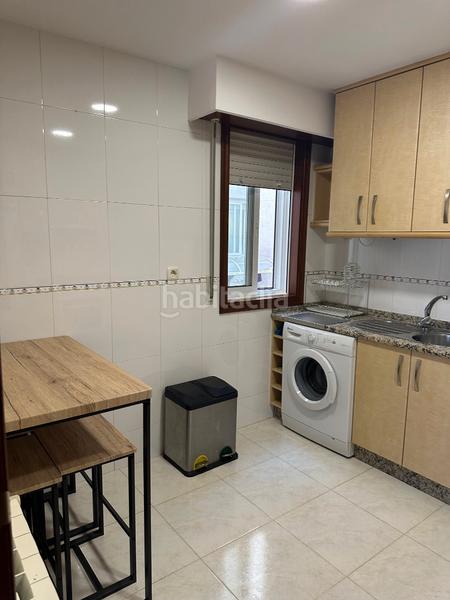 Foto 00dc36f7-5068-4d18-bea9-7e8fdbb6f600. Alquiler apartamento alquiler curso escolar en Carballiño (O)