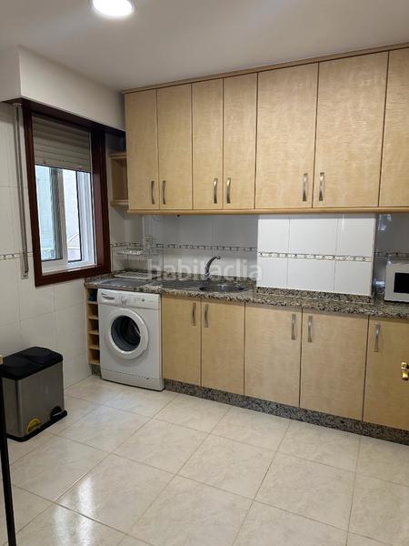 Foto dcfbcff9-0fb0-476a-b5be-459507320e19. Alquiler apartamento alquiler curso escolar en Carballiño (O)