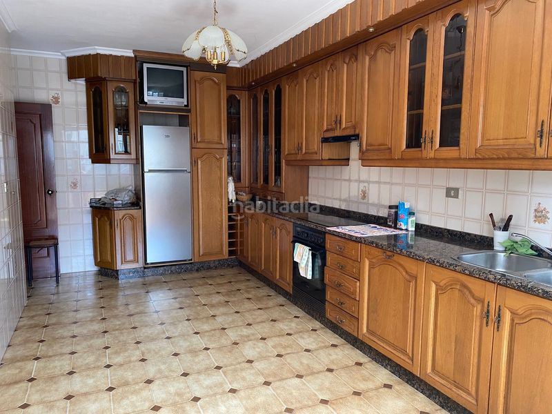 Foto 6973afdb-5dd7-48aa-b484-ce770f7ce6c7. Pis amb calefacció aparcament a Carballiño (O)