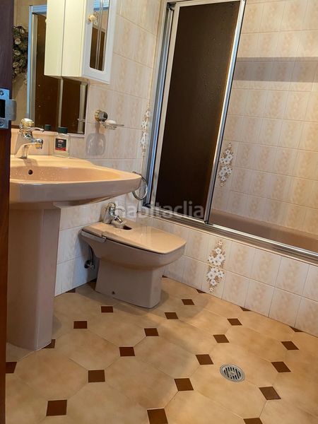 Foto 6c51a591-99d3-432d-9f16-001c91e47158. Pis amb calefacció aparcament a Carballiño (O)