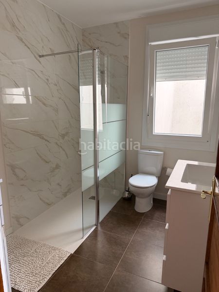 Foto a4a8fa33-21d5-4110-850a-fdc5d7532bb1. Affitto appartamento in rúa tomás maría mosquera 14 in Carballiño (O)