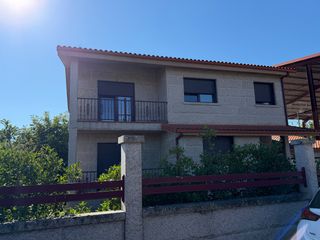 Chalet in Rúa Eiriña Nova 2