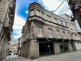 Building  Rúa rosalía de castro