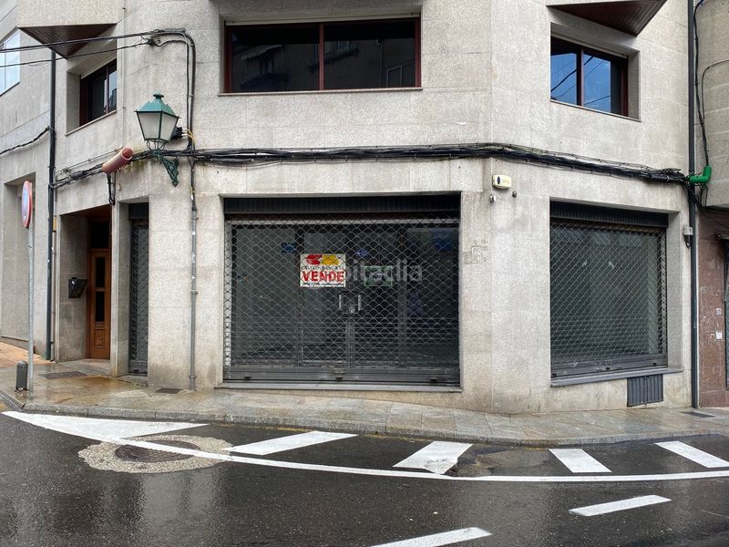 Foto b6ca2aa3-c4e4-402c-8a0b-b7bd19e2031c. Local comercial a Carballiño (O)