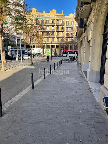 Foto 3892c33f-0e0d-4645-9193-a5bd4f9572a0. Local commercial dans El Poble Sec - Parc de Montjuïc Barcelona