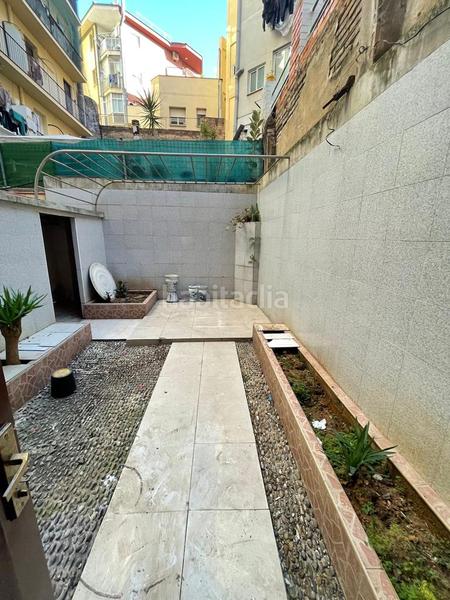 Foto 5aada42f-0eea-4393-9469-53caf9faf9c0. Local commercial dans El Poble Sec - Parc de Montjuïc Barcelona