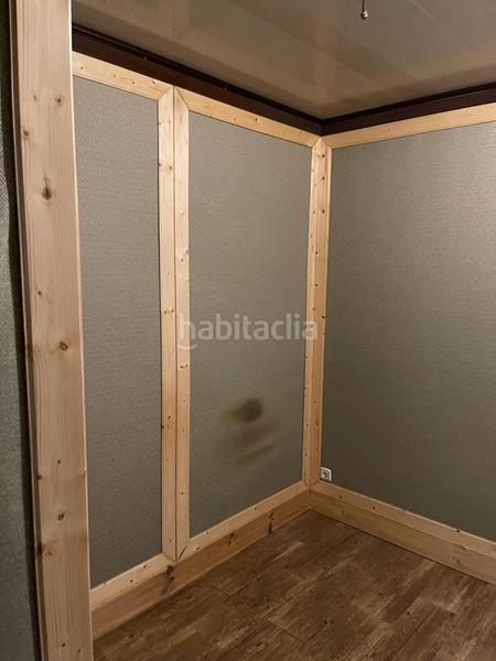 Foto a7c8a777-2b37-40c4-bb27-aca75ecd18f2. Local commercial dans El Poble Sec - Parc de Montjuïc Barcelona