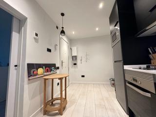 Pis  Via de bàrcino. Trinitat vella -via barcino vivienda reformada y equipada 115.00