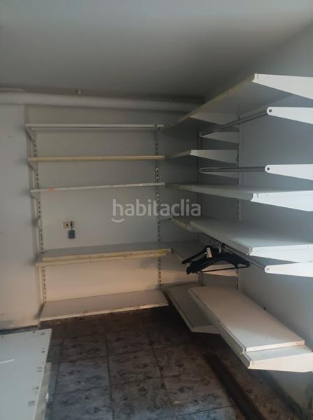 Foto b5a4c83b-fd02-43be-bbee-ef49181d3c96. Alquiler local comercial avd remolar el prat de llobregat ocasion 1200€ en Prat de Llobregat (El)