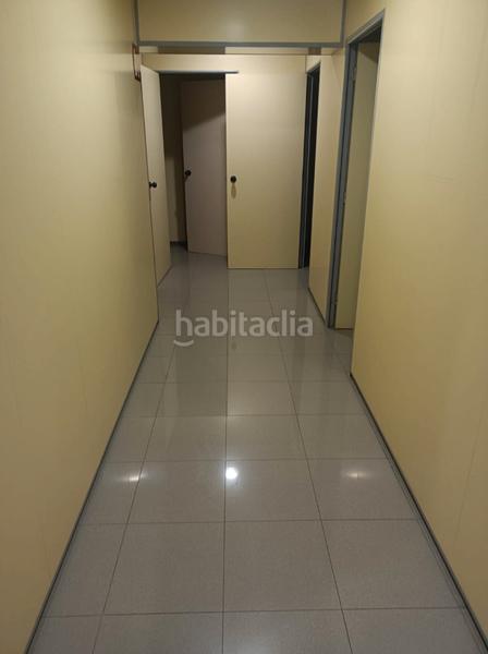 Foto 561e123c-b5b1-420e-bc96-6adbf1b8f192. Rent business premise with heating in Sant Antoni Barcelona