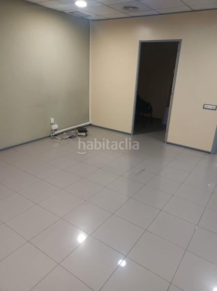 Foto 82c2bfa7-9247-47df-9a72-1aca770d0c10. Rent business premise with heating in Sant Antoni Barcelona