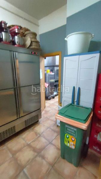 Foto d2d03eac-499f-4cdf-9122-cfcbf0edc5af. Pas-de-porte local commercial dans Castellarnau Sabadell