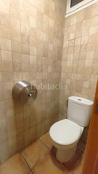 Foto 4402fef3-b49e-4f4f-afa5-e39269d84acf. Traspàs local comercial a Castellarnau Sabadell