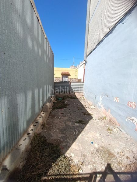 Foto e01845bc-a229-41ae-b00c-d5649e95578b. Edifici a Mojonera (La)