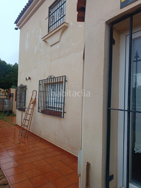Foto 408918ed-3ab8-4457-bd87-f589548dae32. Casa amb xemeneia aparcament a Roquetas pueblo Roquetas de Mar