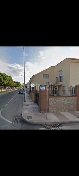 Foto 89283075-ca52-4cb7-8d72-be1fe64f1670. Casa amb xemeneia aparcament a Roquetas pueblo Roquetas de Mar