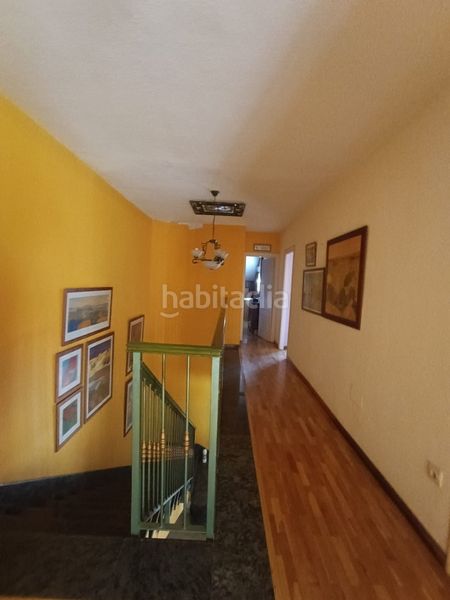 Foto 903c0ff7-9a72-42df-bdde-9da7f7f8f0b3. Casa amb xemeneia aparcament a Roquetas pueblo Roquetas de Mar