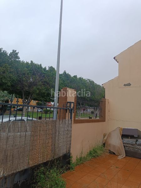 Foto ac8eb1f9-c6f5-498e-98c1-e79f478d58f6. Casa amb xemeneia aparcament a Roquetas pueblo Roquetas de Mar