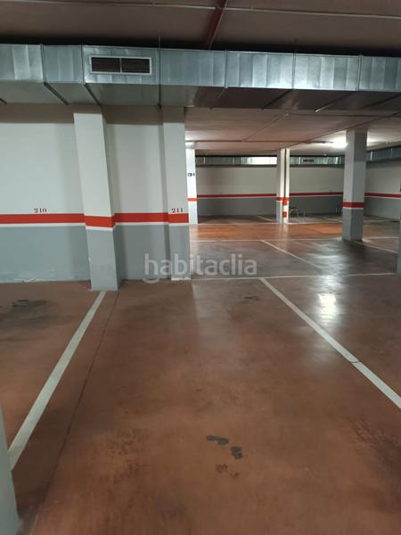 Foto 581cea00-e436-4592-86d2-c8a0eb53bacb. Parking coche se alquila garaje en aguadulce en Aguadulce Sur Roquetas de Mar