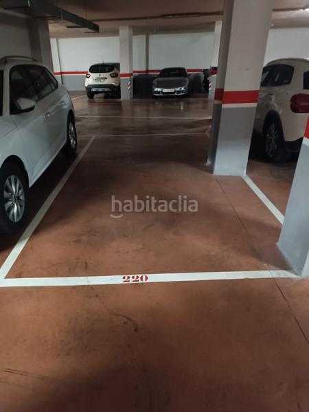 Foto 7125f50b-e838-4735-815f-90d3b1d1edd2. Parking coche se alquila garaje en aguadulce en Aguadulce Sur Roquetas de Mar