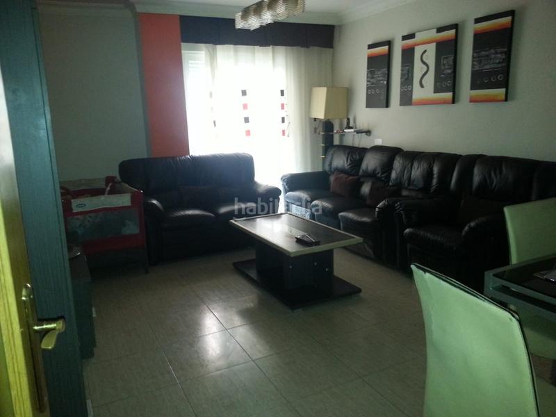 Foto e0ce9bc2-b9f3-45b8-9fe8-da9bdeb5c432. Piso se vende piso en Vícar pueblo Vícar