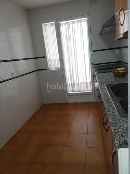 Foto f95ea3e0-14ca-4762-a906-a678fccb6b80. Location appartement dans La Zubia Ciudad Zubia (La)