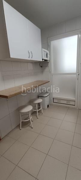 Foto b026c60e-f462-4406-92c5-2914c5801e1e. Alquiler piso  amplio de 2 habitaciones en alquiler en la zubia en Zubia (La)