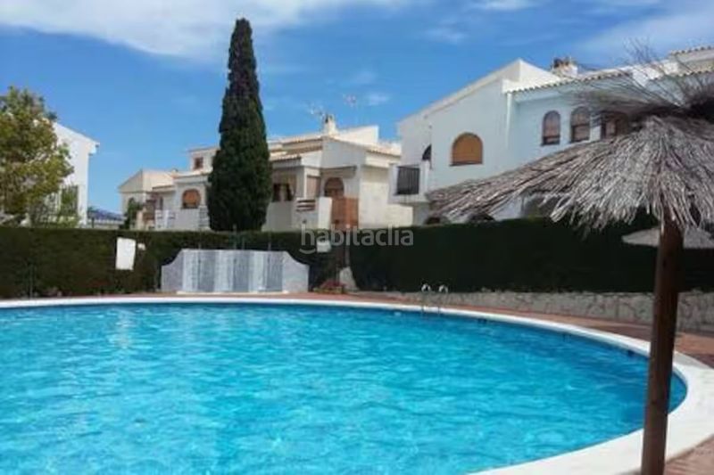 Foto 430e7faa-3286-472e-a1ba-2fc5e326ba60. Casa amb calefacció piscina a Novamar - Mediterráneo Santa Pola