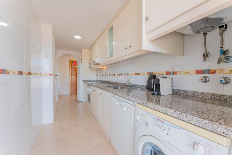 Foto c0af5e1a-1434-45bd-8c27-f67c64f58fe1. Piccolo appartamento con riscaldamento parcheggio piscina in Elche / Elx