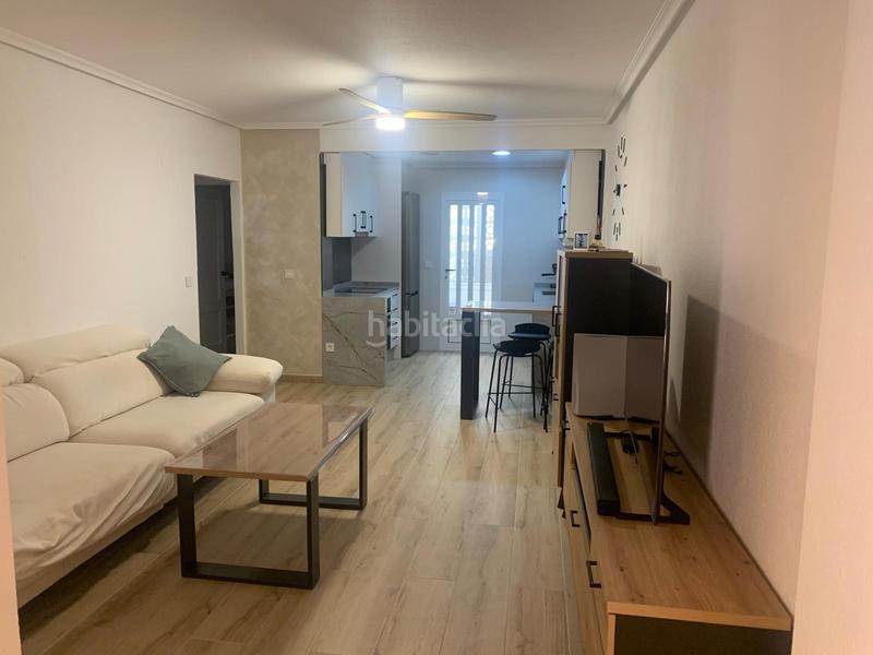 Foto 1cbe0f7c-9111-4f10-85fa-a84dfa539c24. Planta baja nbspbungalow en planta baja recién reformado en venta 69 m jardín de entradaprecioso bungalow en planta baja de 69 m, completame en Elche / Elx