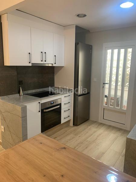 Foto d1e173c7-f199-49c0-8780-bce3884aff7f. Planta baja nbspbungalow en planta baja recién reformado en venta 69 m jardín de entradaprecioso bungalow en planta baja de 69 m, completame en Elche / Elx