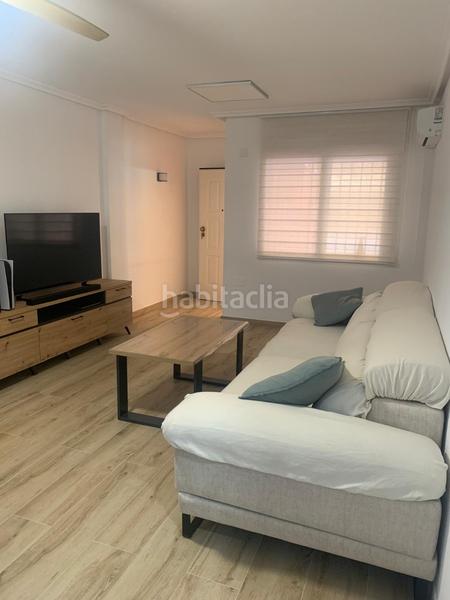 Foto da6fc364-9a09-4cfb-9937-c89a07442ccf. Planta baja nbspbungalow en planta baja recién reformado en venta 69 m jardín de entradaprecioso bungalow en planta baja de 69 m, completame en Elche / Elx