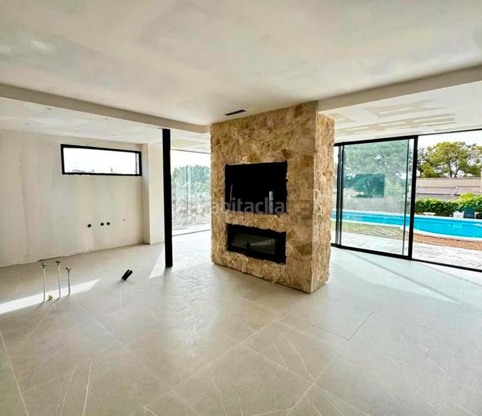 Foto a0ad1df8-73fa-4cfb-a049-07dfa7c35fa2. Chalet with heating pool in Valverde Elche / Elx