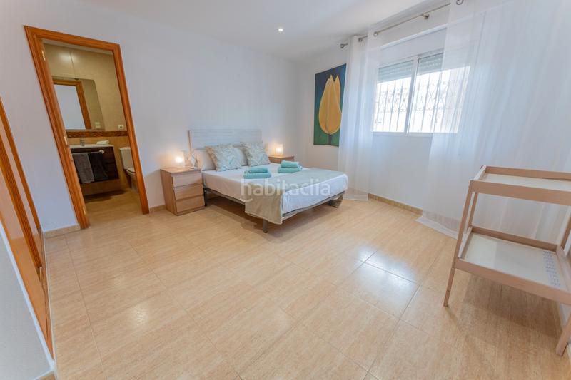 Foto d393d3ec-d305-4d22-9d33-54e1506f5ae8. Attique avec chauffage parking piscine dans Los Arenales del Sol Elche / Elx