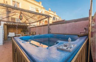 Semi detached house in Monte y Mar