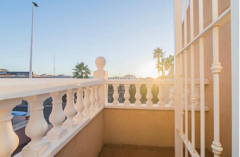 Foto ede1e1b0-8b01-4d53-9038-6c04e6f695de. Casa adossada amb calefacció aparcament piscina a Santa Pola