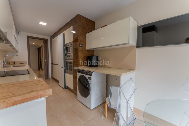 Foto 470b3220-3d70-457d-bea2-68e8f56c06eb. Pis amb calefacció aparcament piscina a Goteta Alicante