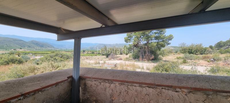 Foto 576f55db-1987-4f22-aeb2-009da61e5485. Chalet con camino in Bugarra