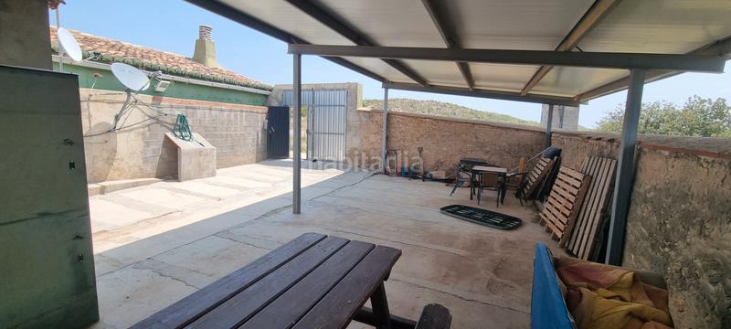 Foto 8b79a5fd-fdac-4757-a25b-3b20bc797a1a. Chalet con camino in Bugarra