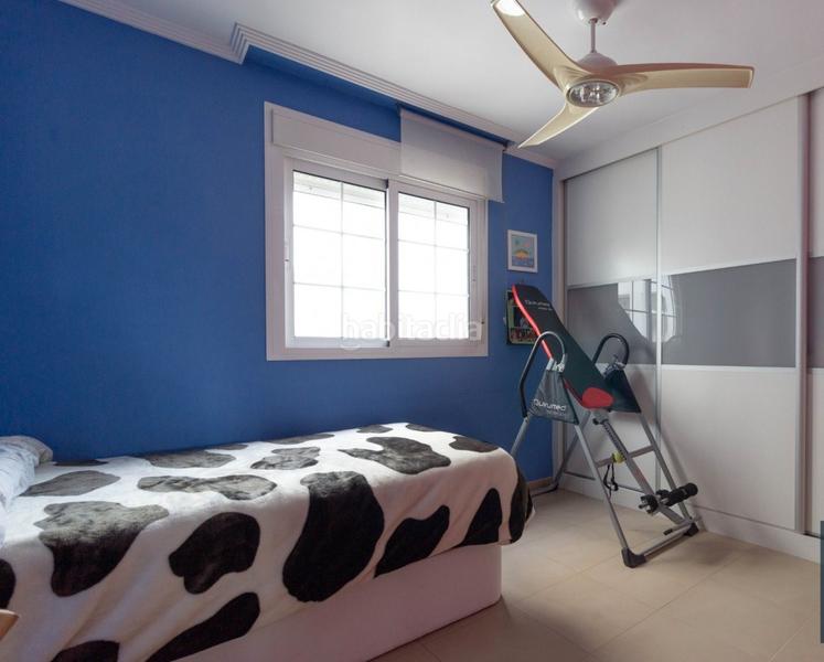 Foto aba6291e-a81a-4f94-88ea-0455f8e6a122. Appartamento in El Puerto Roquetas de Mar