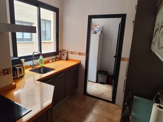 Pis  Avenida de carlos iii. Venta de piso en aguadulce buena zona.