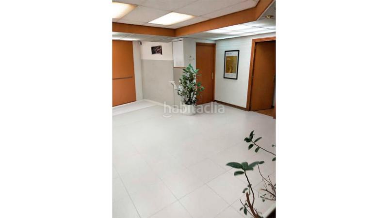 Foto 083bee4f-5950-47ab-9c80-76d4e96c7b55. Local comercial en calle de santiago 17 en Centro Valladolid