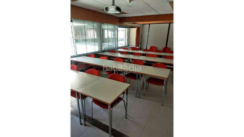 Foto d6b527f9-0887-4abf-a55d-6233bd02e6ce. Local comercial en calle de santiago 17 en Centro Valladolid