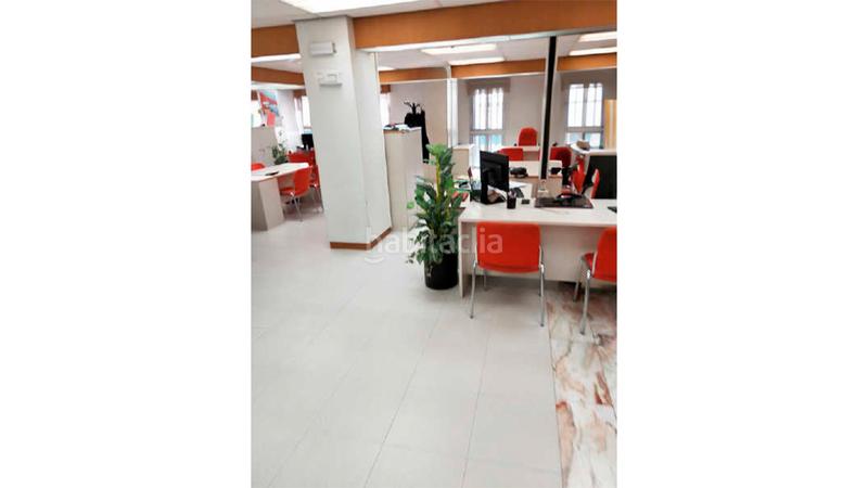 Foto dfaf436c-226a-4d52-a092-b50577a5d7f6. Local comercial en calle de santiago 17 en Centro Valladolid