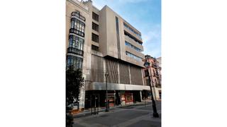 Local Comercial en Calle de santiago 17